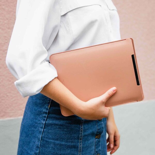 iPad-Tablet-11-Huelle-Sohotree-Nachhaltig-Vegan-Rose-3 iPad-Tablet-11-Huelle-Sohotree-Nachhaltig-Vegan-Rose-3
